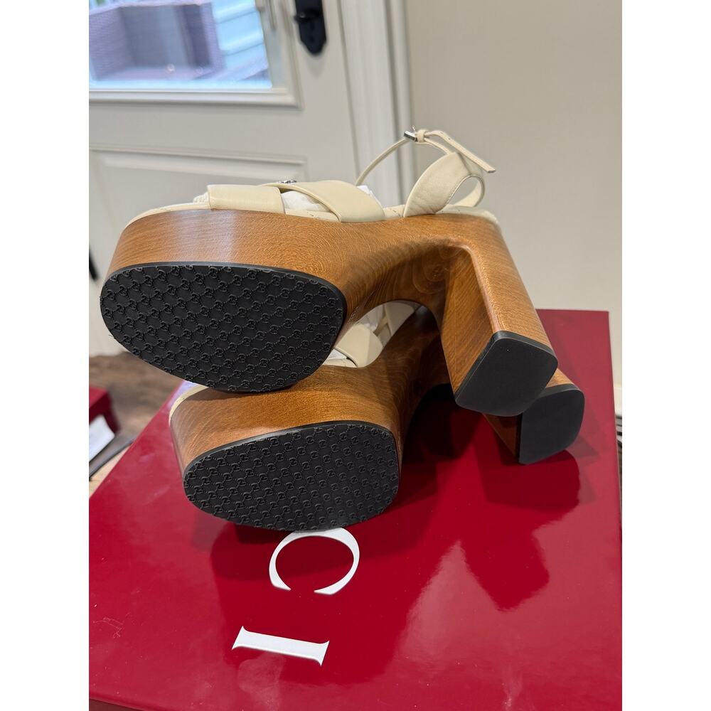 Gucci Platform Sandals White Leather Size 37.5 Brand New in Box - Picture 13 of 13